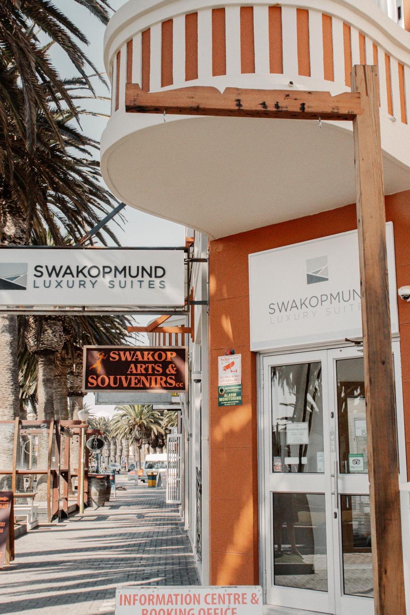 Swakopmund Luxury Suites Εξωτερικό φωτογραφία